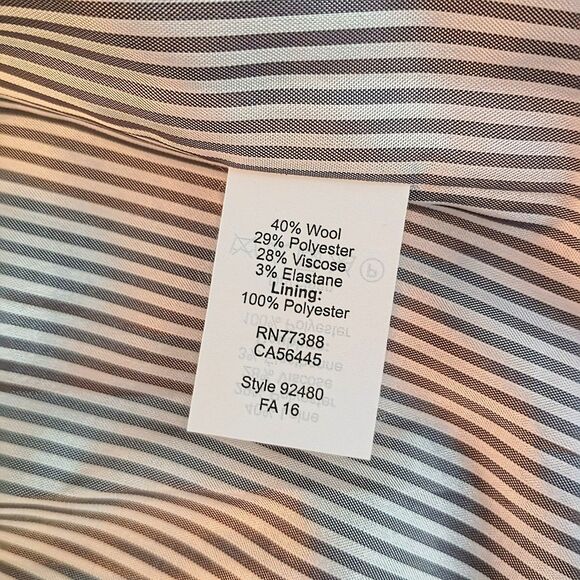 J.Crew Navy Wool Blazer Gold Buttons Lined Women’s - Size 10 - Picture 10 of 12